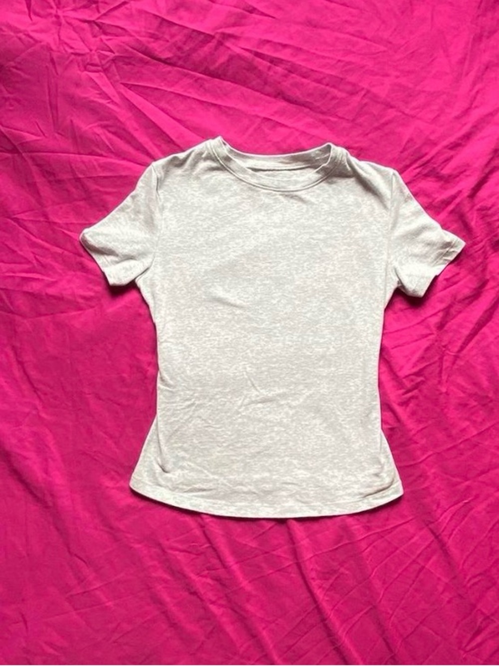 Women Crewneck Cotton Short Sleeve Top in Light Gray Brand New without tags